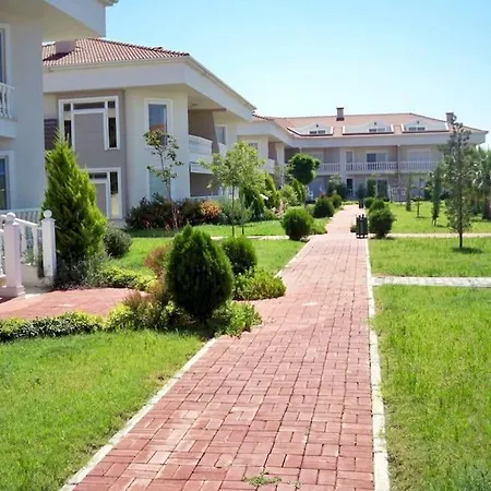 Belek'te Tesis Icerisinde, Havuzlu Villa-awz153 Serik