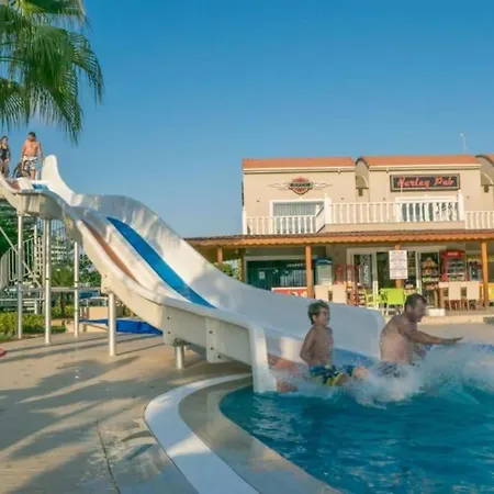 Belek'te Tesis Icerisinde, Havuzlu Villa-awz153